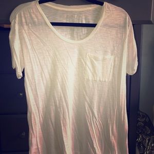 White t shirt by the Loft